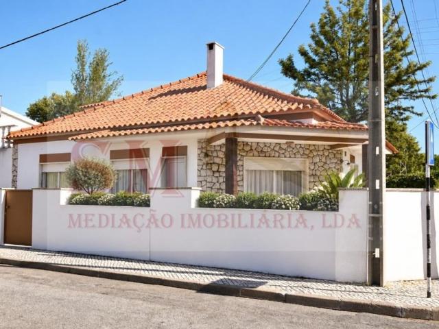 Casa venda em Pinhal de Frades, Seixal