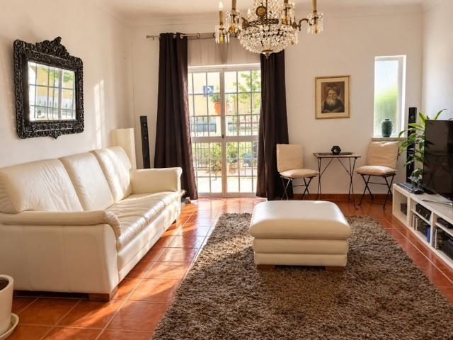 Casa venda em Fernão Ferro, Seixal