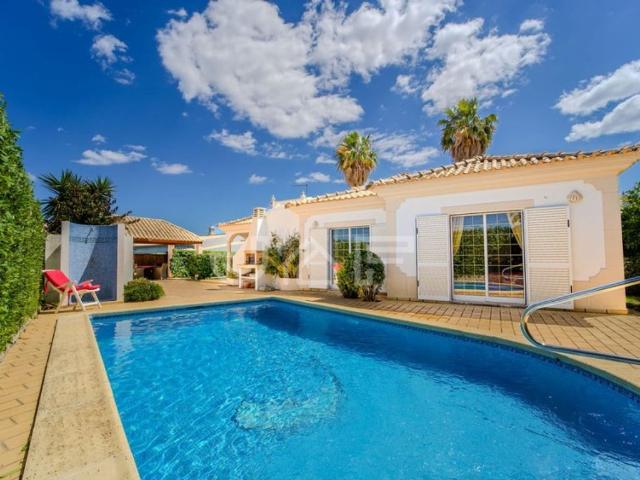 Casa venda em Albufeira e Olhos de Água, Albufeira