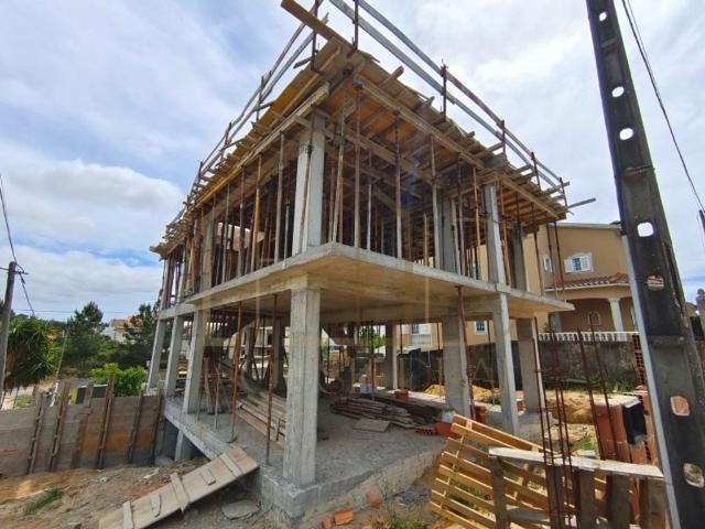Casa venda em Fernão Ferro, Seixal