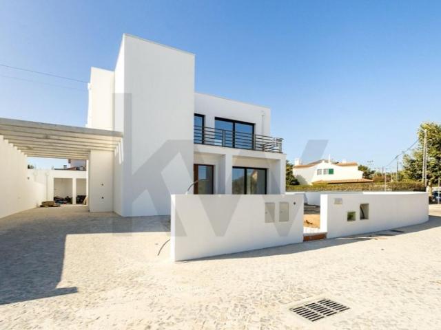 Casa venda em Tornada e Salir do Porto, Caldas da Rainha