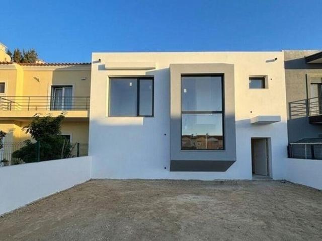 Casa venda em Azeitão (São Lourenço e São Simão), Setúbal