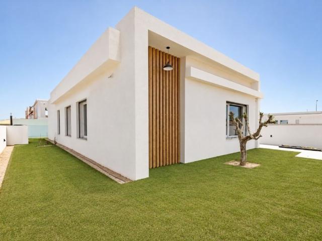 Casa venda em Azeitão (São Lourenço e São Simão), Setúbal