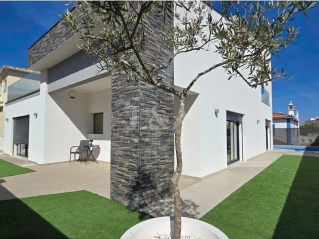 Casa venda em Quinta do Pinheiro, Portimão