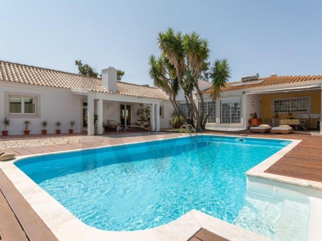 Casa venda em Azeitão (São Lourenço e São Simão), Setúbal