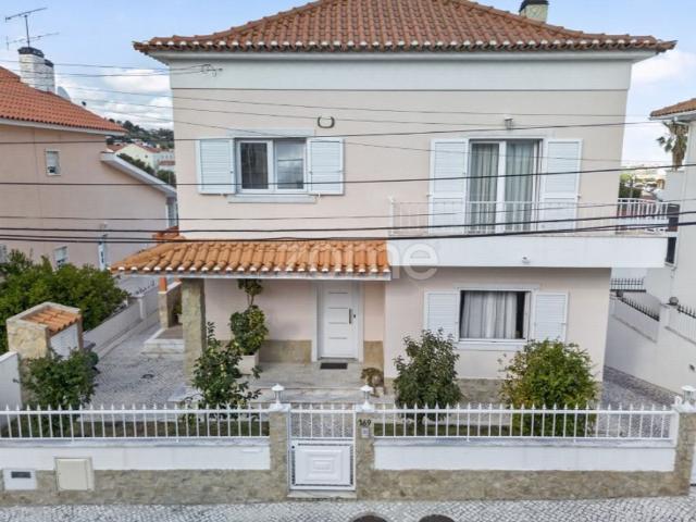 Casa venda em Pontinha e Famões, Odivelas