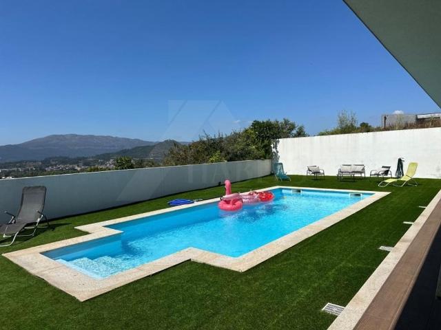 Casa venda em Correlhã, Ponte de Lima