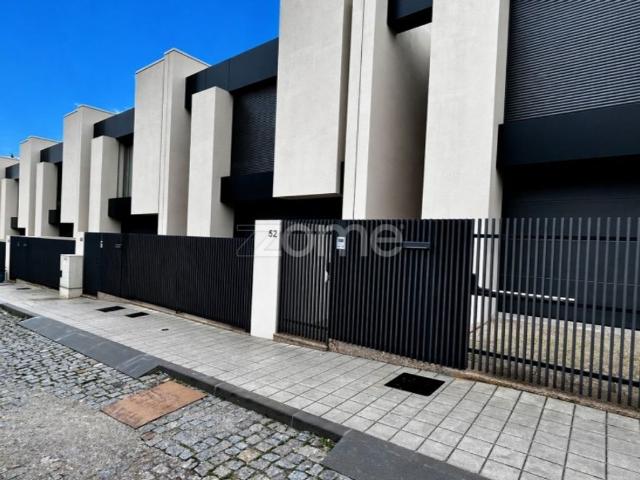 Casa venda em Coelheira, Gondomar