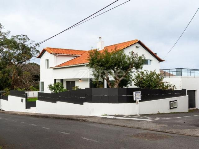 Casa venda em Açores, Ribeira Grande