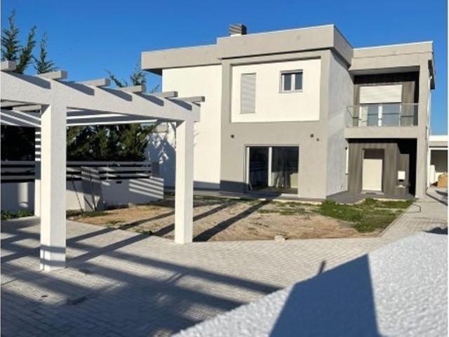 Casa venda em Azeitão (São Lourenço e São Simão), Setúbal
