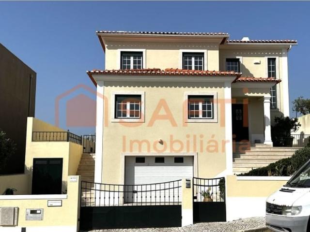 Casa venda em Sarge, Torres Vedras
