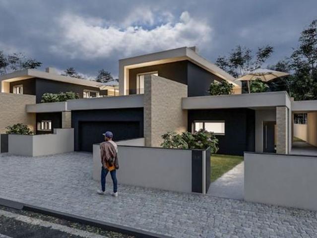 Casa venda em Ourém, Santarém
