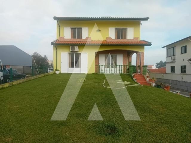Casa venda em Oliveira Do Bairro, Aveiro