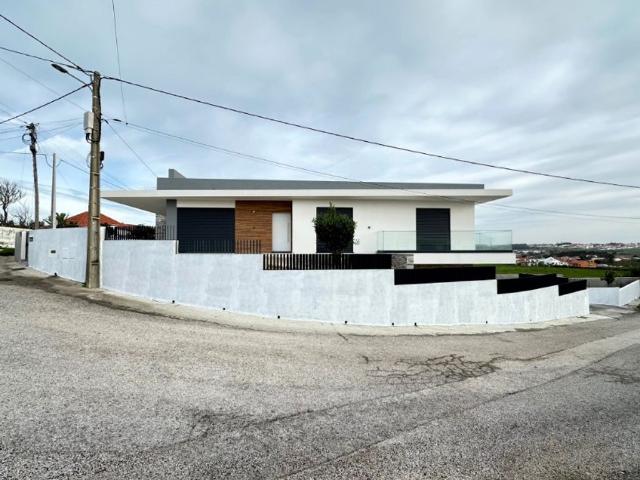Casa venda em Casal Cochim, Torres Vedras