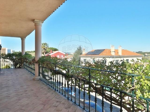 Casa venda em Alto do Lagoal, Oeiras