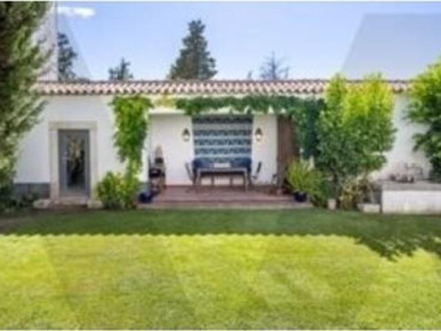 Casa venda em Azeitão (São Lourenço e São Simão), Setúbal