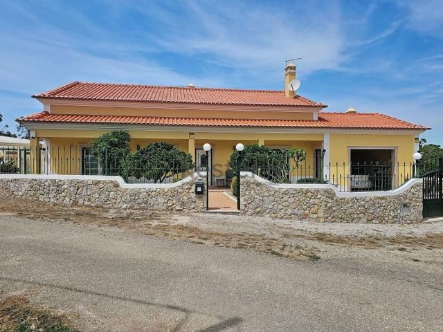 Casa venda em Casal Serrano, Lourinhã