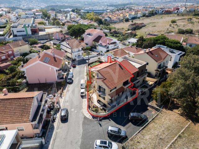 Casa venda em Bairro Trigache Centro, Odivelas