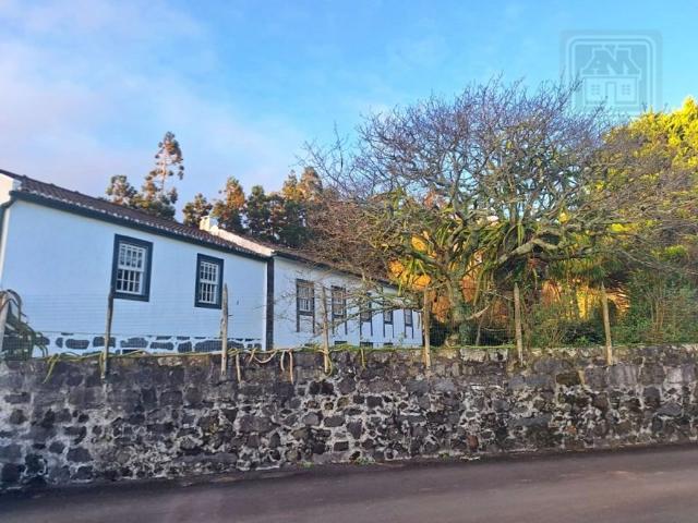 Casa venda em Açores, Feteira