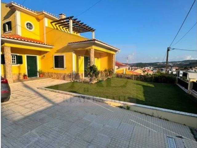 Casa venda em Sobral, Sapataria
