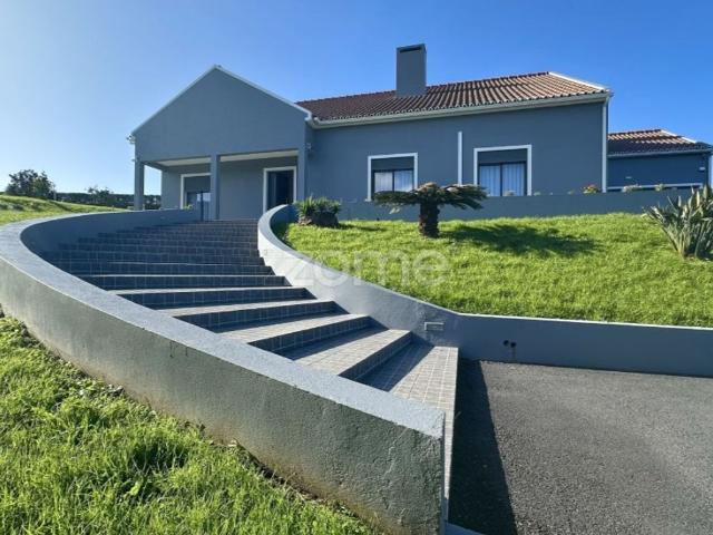 Casa venda em Açores, Ribeira Grande