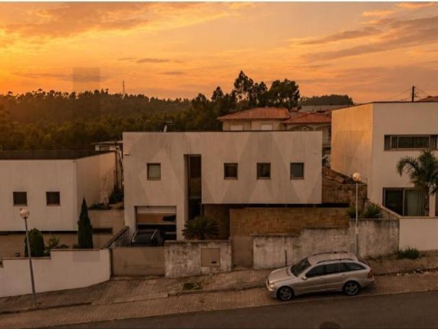 Casa venda em Gavião, Braga