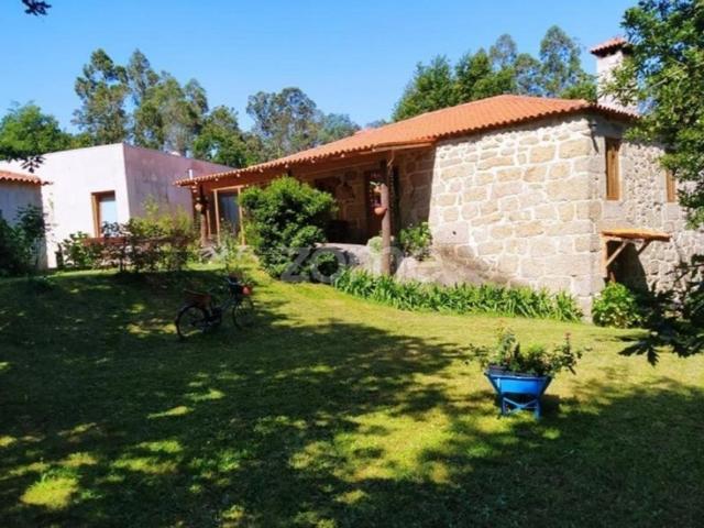 Casa venda em Nova Foz do Dão, Couto Do Mosteiro