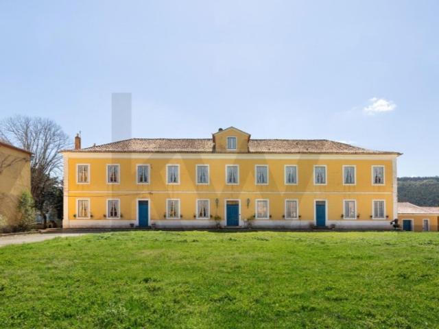 Casa venda em Pederneira, Valado Dos Frades