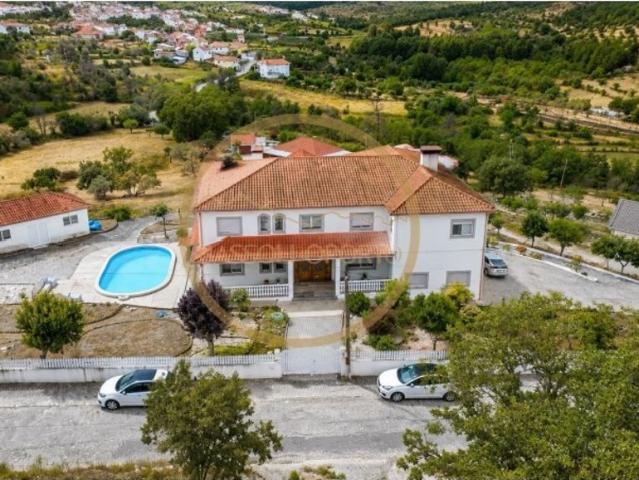Casa venda em Mourilhe, Viseu