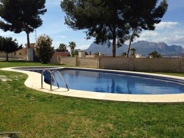 Villa en venta en Altea