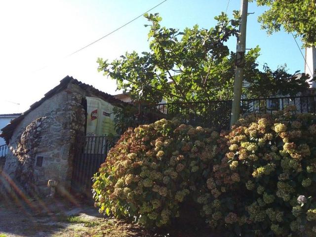 Casa en venta en Ourense, Galicia