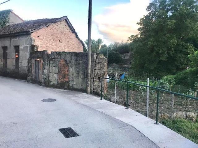 Casa en venta en Leiro, Barzamedelle