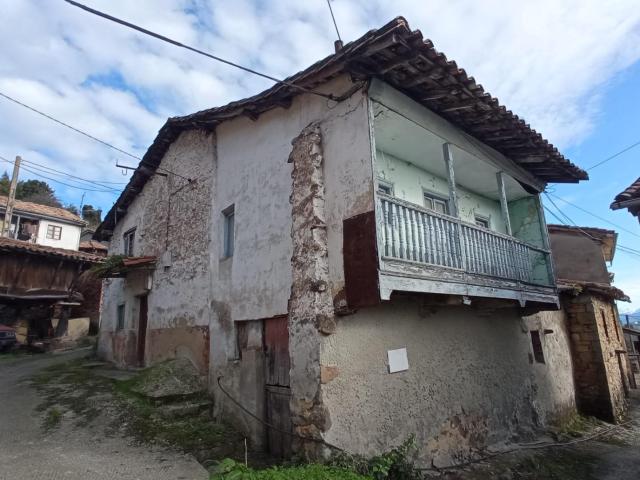Casa en venta en Sariego, Moral