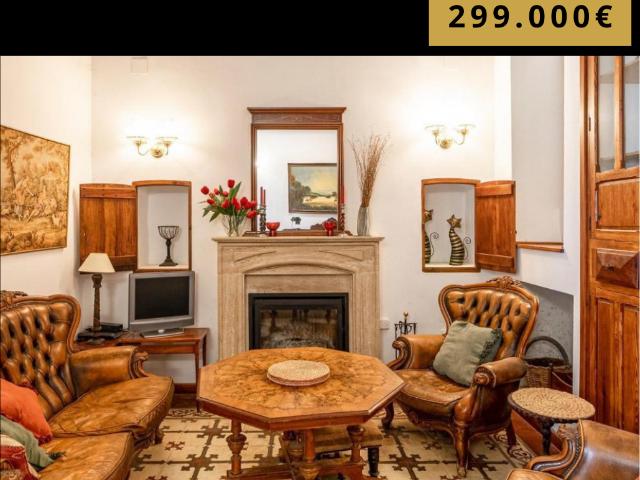 Casa en venta en Tàrbena