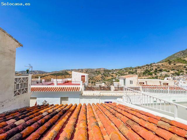 Casa en venta en La Axarquía, Andalucía