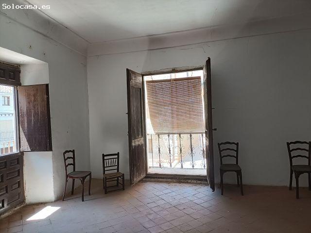 Casa en venta en Gea de Albarracín, Teruel