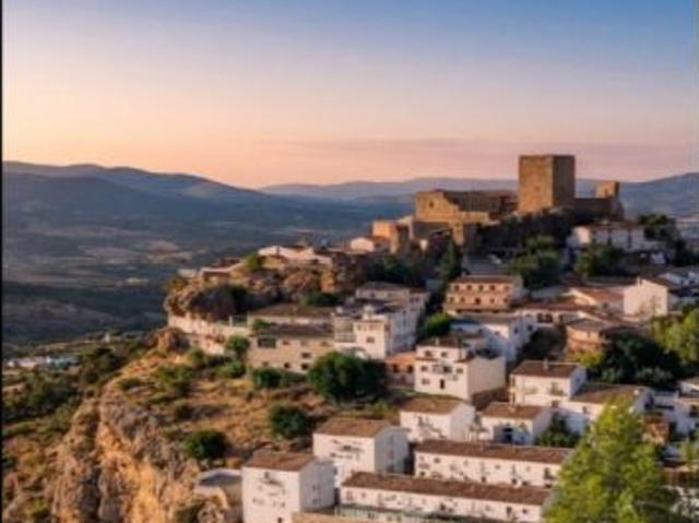 Casa en venta en Hornos, Jaén