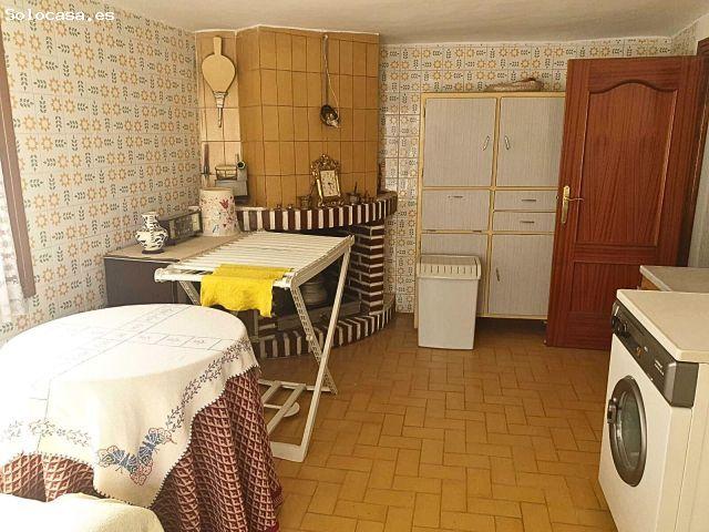 Casa en venta en Santiago-pontones, Andalucía