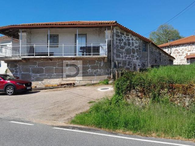 Casa en venta en Terra de Caldelas, Galicia