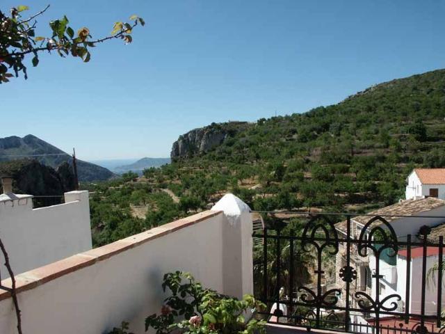 Casa en venta en Tàrbena