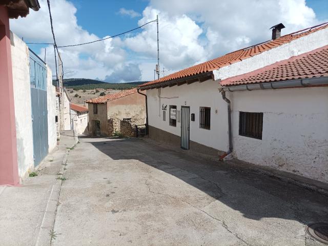 Casa Rural en venta en Saldón, Teruel
