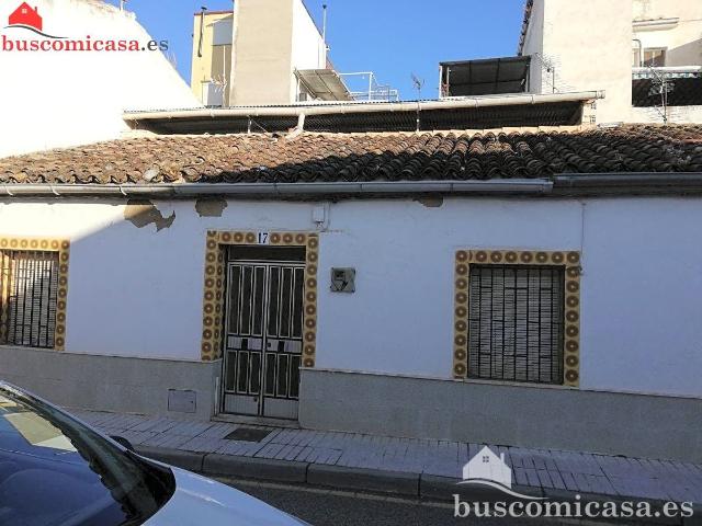 Casa en venta en Linares, Andalucía