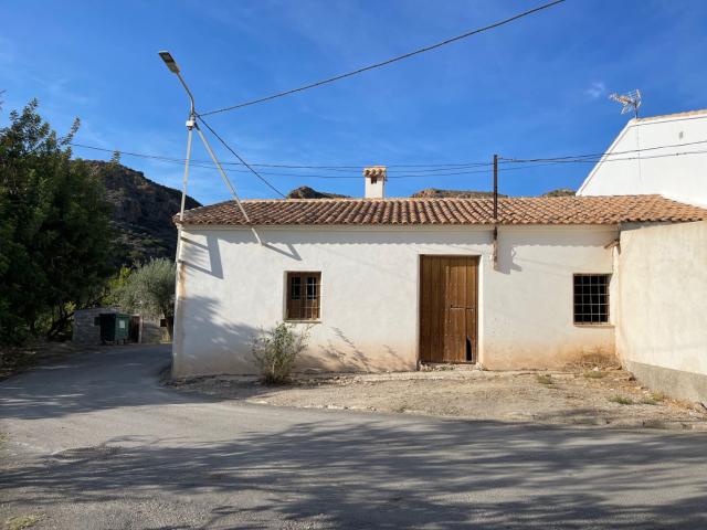 Casa en venta en Sorbas, Almería
