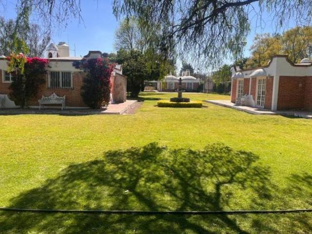 CASA DE UN NIVEL EN VENTA EN CONDOMIMIO GRANJAS EN TEQUISQUIAPAN, QUERETARO