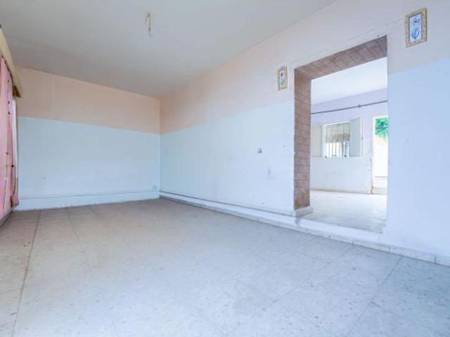 Casa en venta en Sanlúcar La Mayor, Andalucía