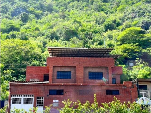 Casa en venta en Vargas