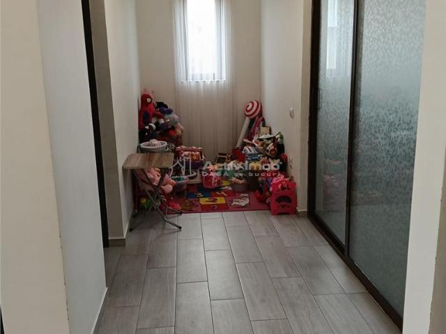 Casă vânzări