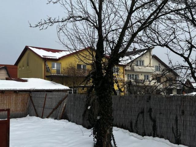 Casă vânzări