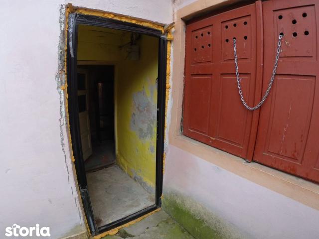 Casă vânzări