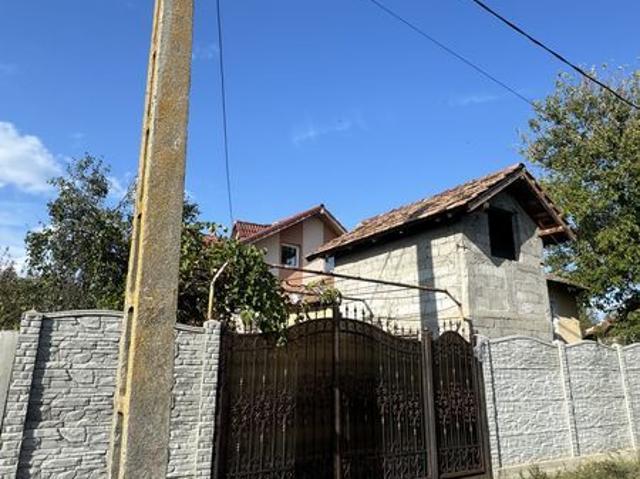 Casă vânzări